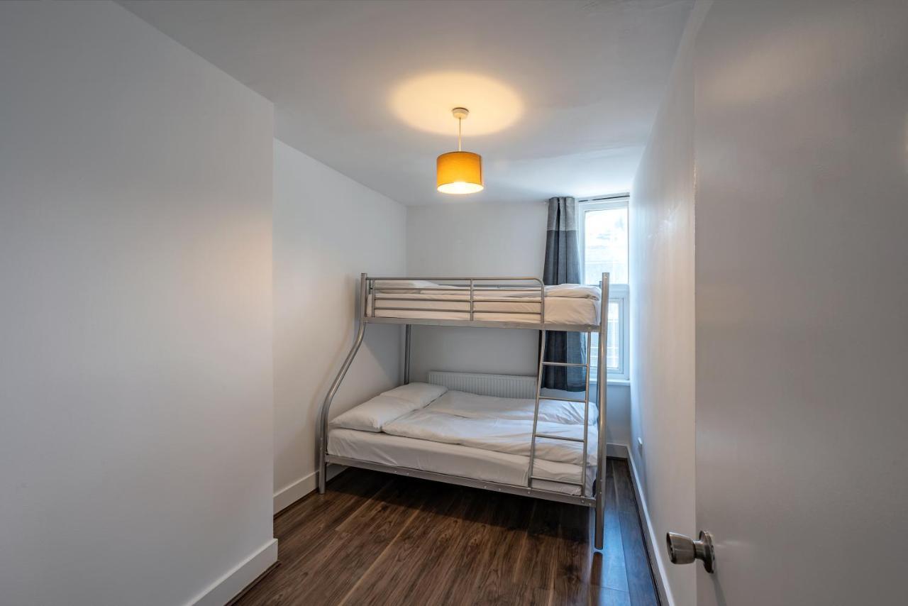 Mile End Beds Vandrarhem London Exteriör bild